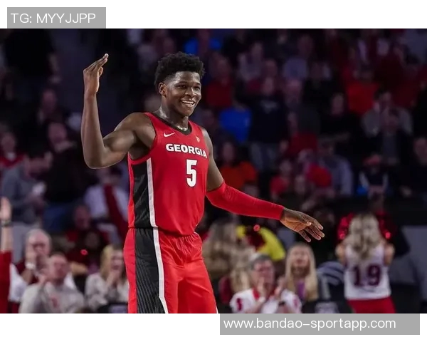 拉拉维亚感谢安东尼爱德华兹助力视频走红打通经脉的秘密揭秘