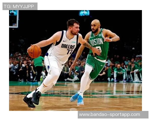 怀特场均15投得14分命中率仅33和26这就是你们追捧的顶级3D表现吗