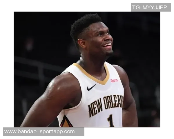 锡安罚球表现不佳14投7中贡献20分9篮板6助攻罚球仅6中12